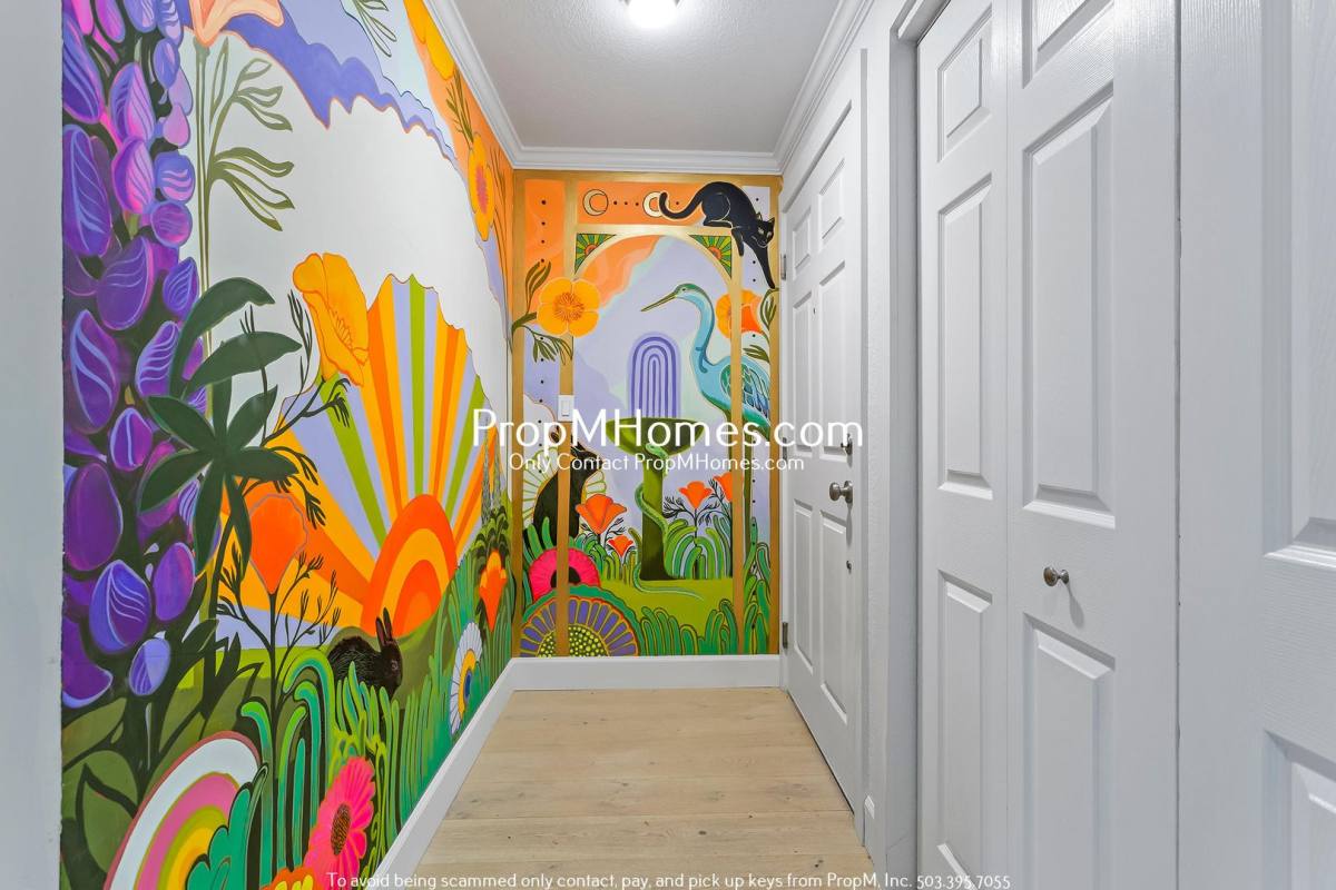 Apartment for rent at 7937 SW 40th Ave, Portland, OR 97219