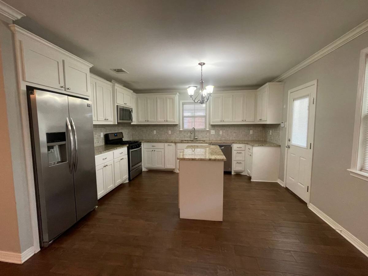 House for rent at 2033 Horton Ave, Shreveport, LA 71105