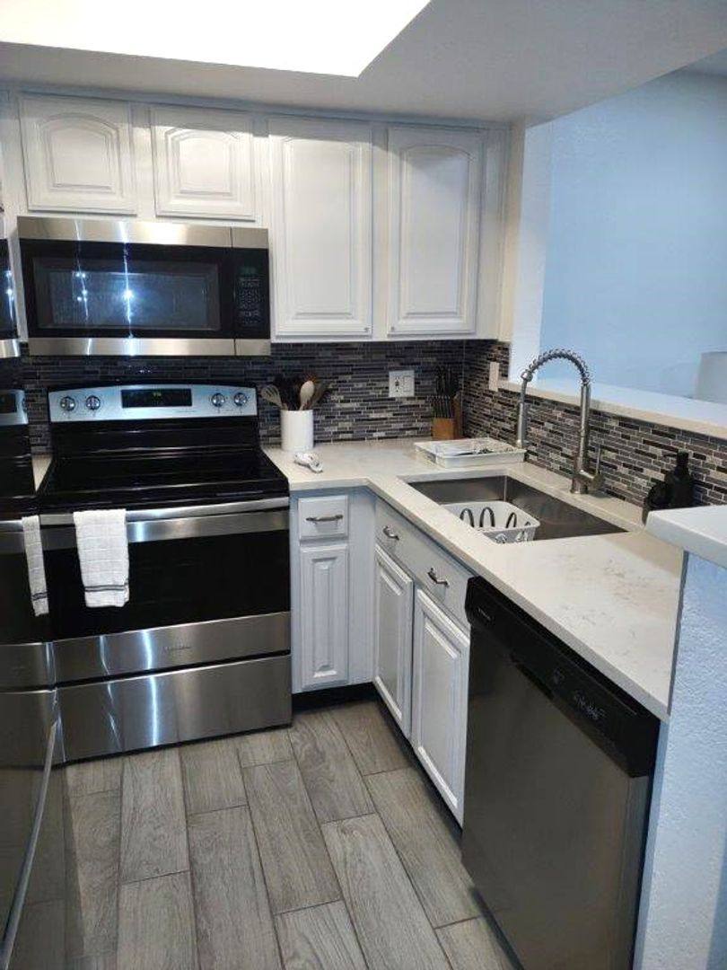 Condo for rent at 3601 W Tierra Buena Lane #111, Phoenix, AZ 85053