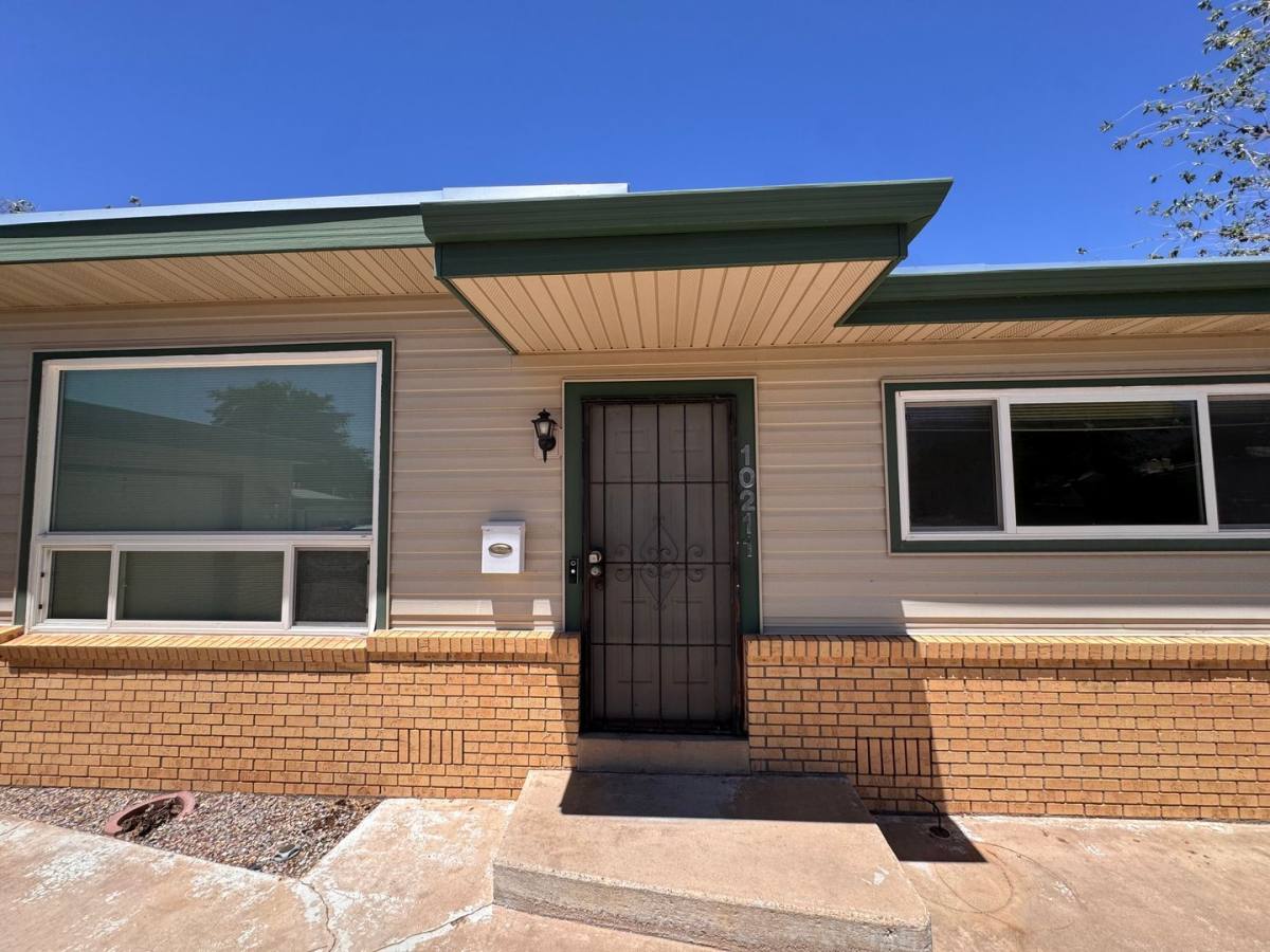 House for rent at 10211 Blume St NE, Albuquerque, NM 87112