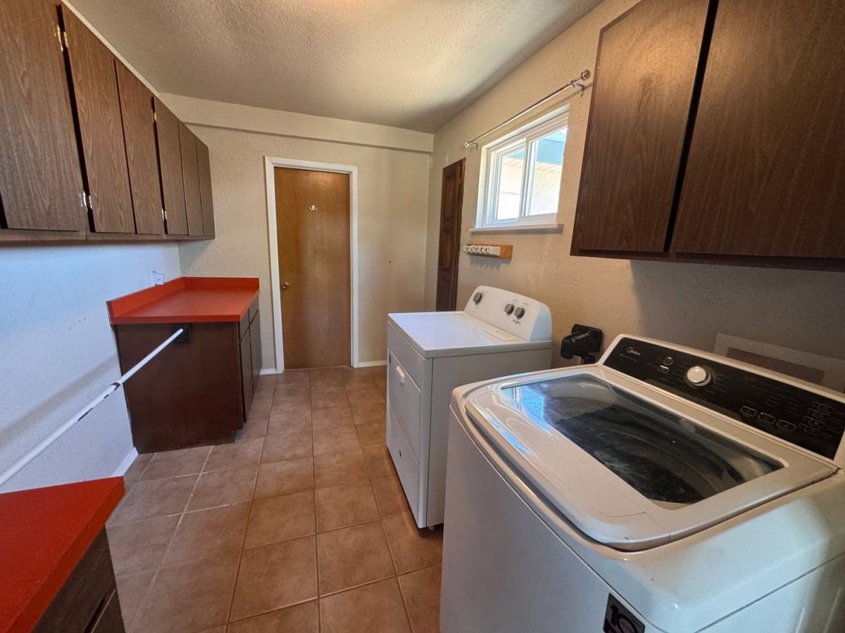 House for rent at 10211 Blume St NE, Albuquerque, NM 87112