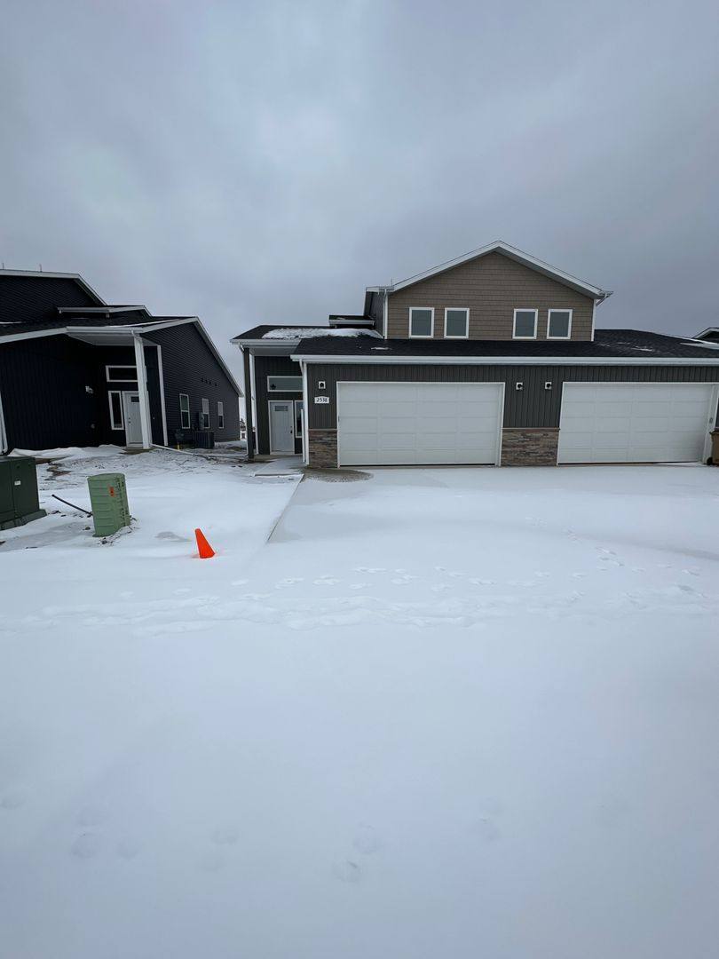Apartment for rent at 2538 2534 Granite Dr NW, Minot, ND 58703