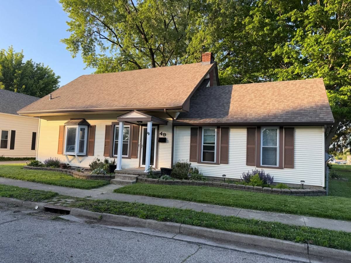 House for rent at 49 S Clay St, Brookville, OH 45309