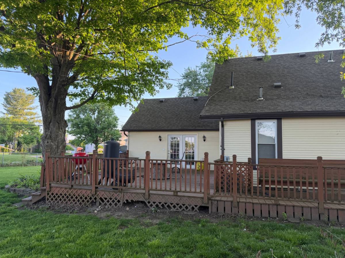 House for rent at 49 S Clay St, Brookville, OH 45309