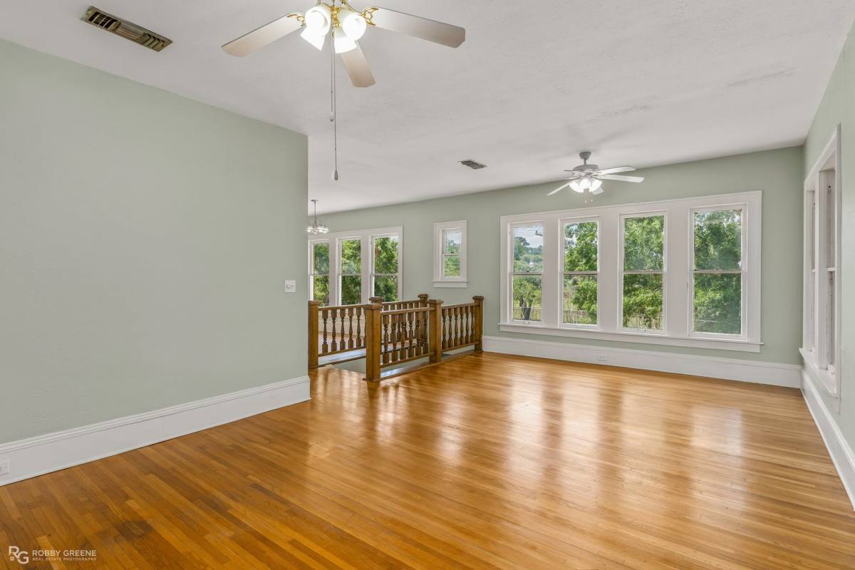 House for rent at 3305 Creswell Ave, Shreveport, LA 71104