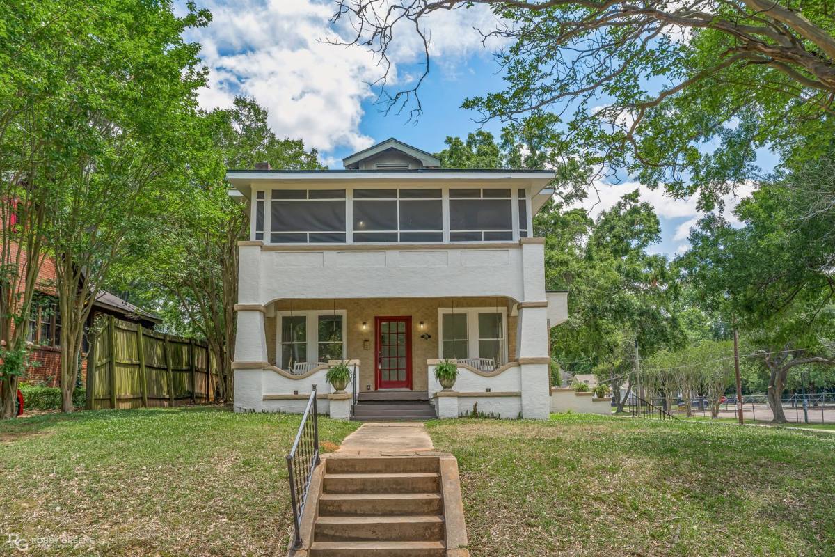House for rent at 3305 Creswell Ave, Shreveport, LA 71104