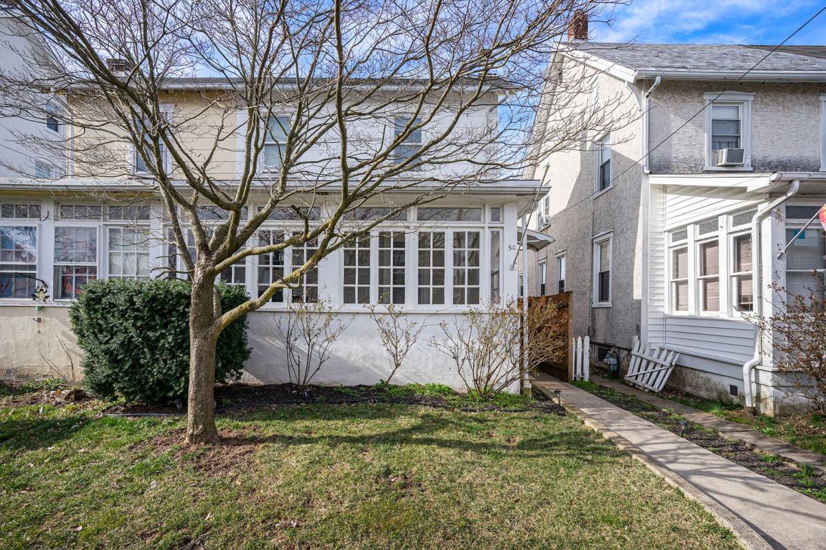 House for rent at 50 E 3rd St, Lansdale, PA 19446