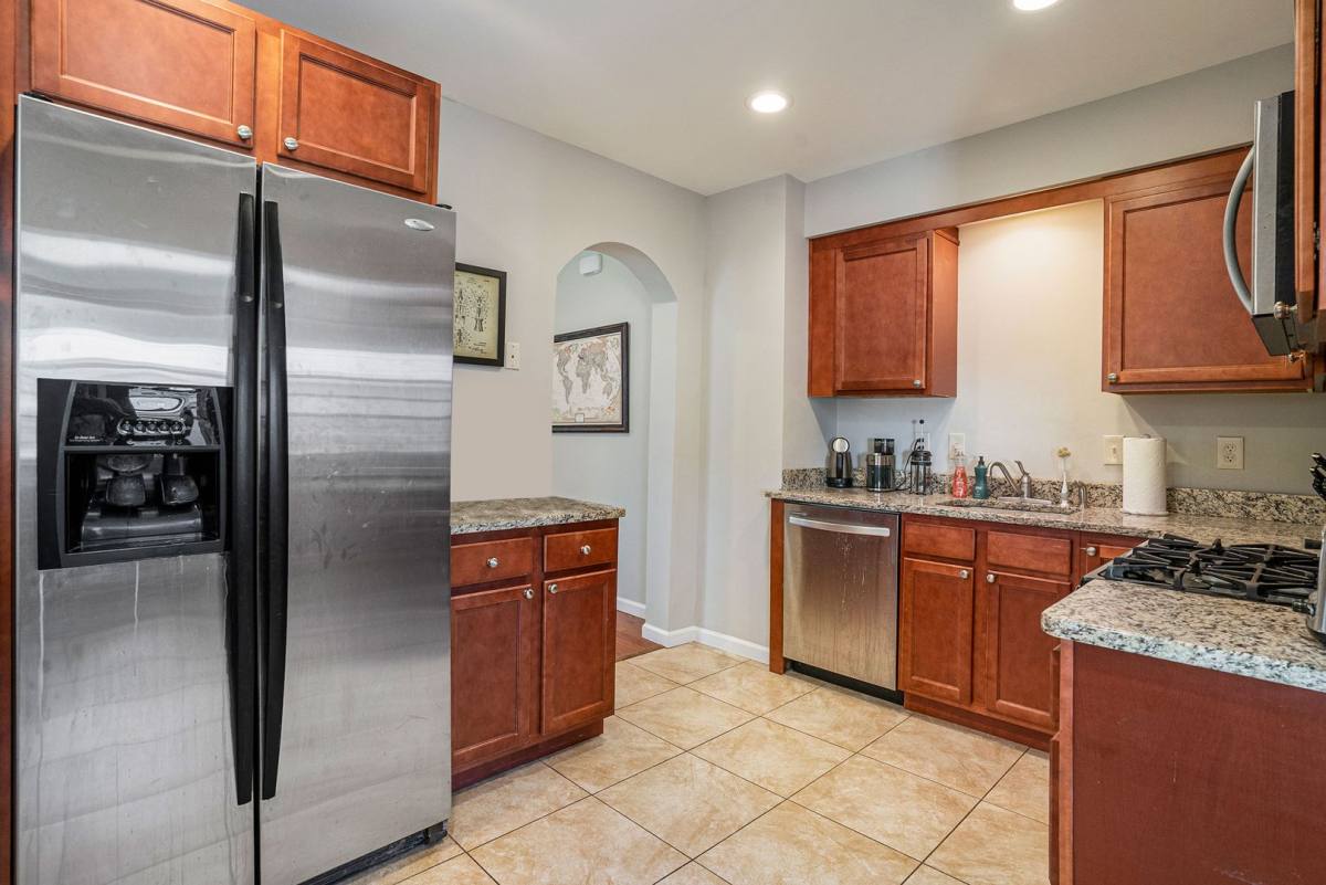 House for rent at 50 E 3rd St, Lansdale, PA 19446