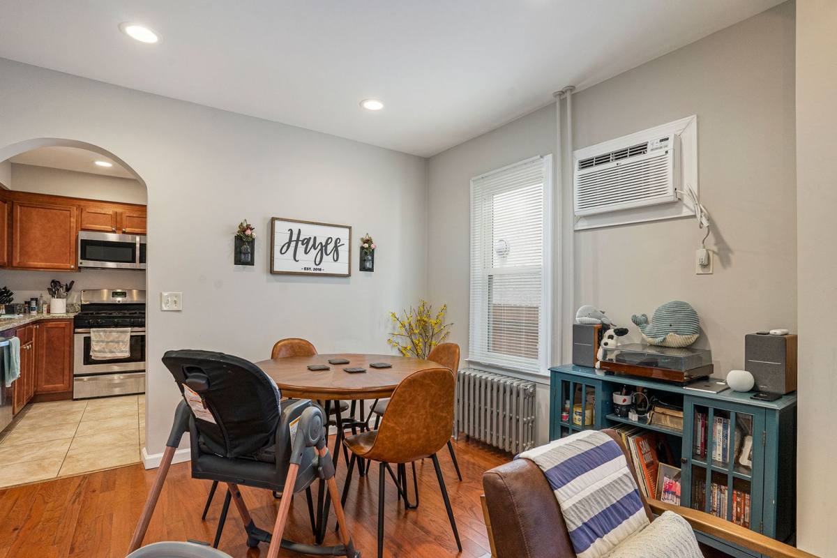 House for rent at 50 E 3rd St, Lansdale, PA 19446