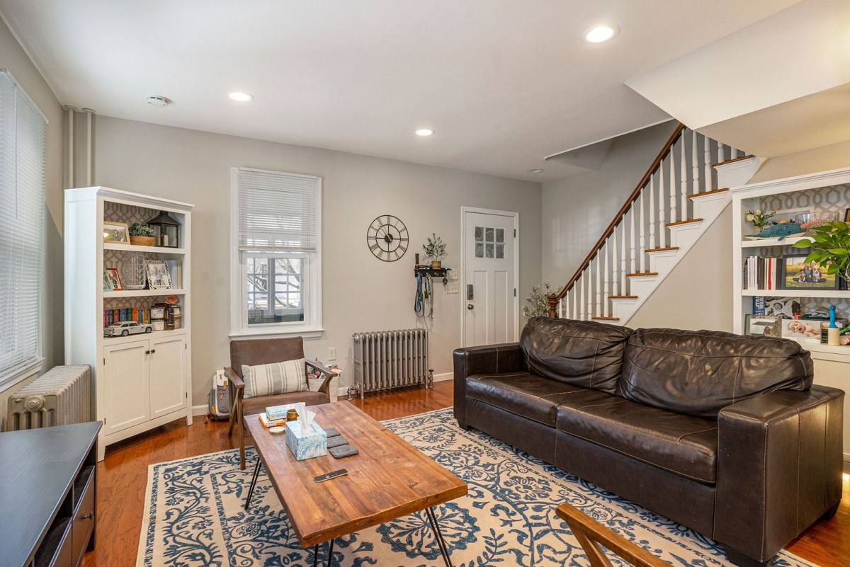 House for rent at 50 E 3rd St, Lansdale, PA 19446