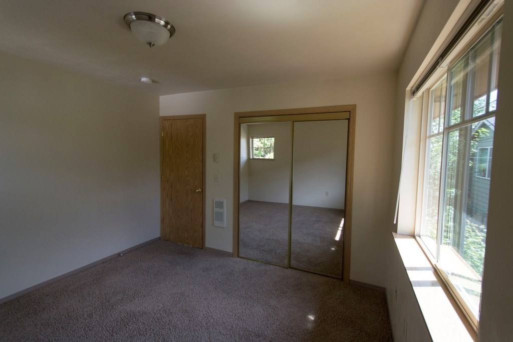 Apartment for rent at 1721 Patterson Alley, Eugene, OR 97401
