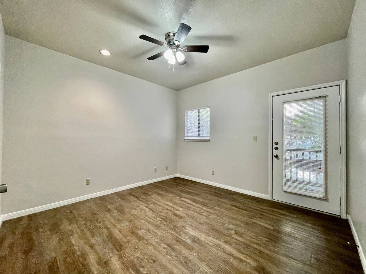 Condo for rent at 310 Pat Garrison, B7, San Marcos, TX 78666