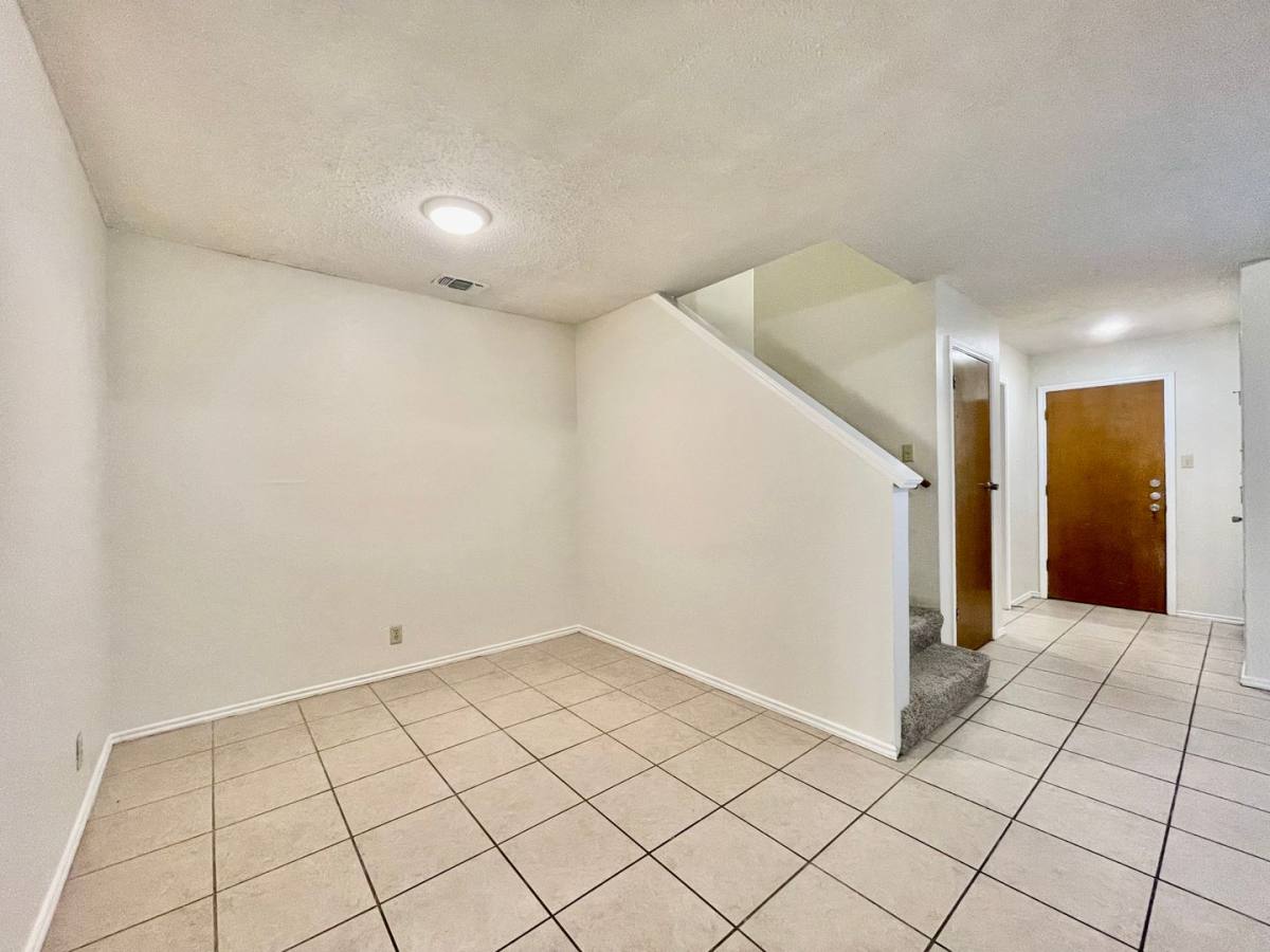 Townhouse for rent at 1303 Conway Dr, San Marcos, TX 78666