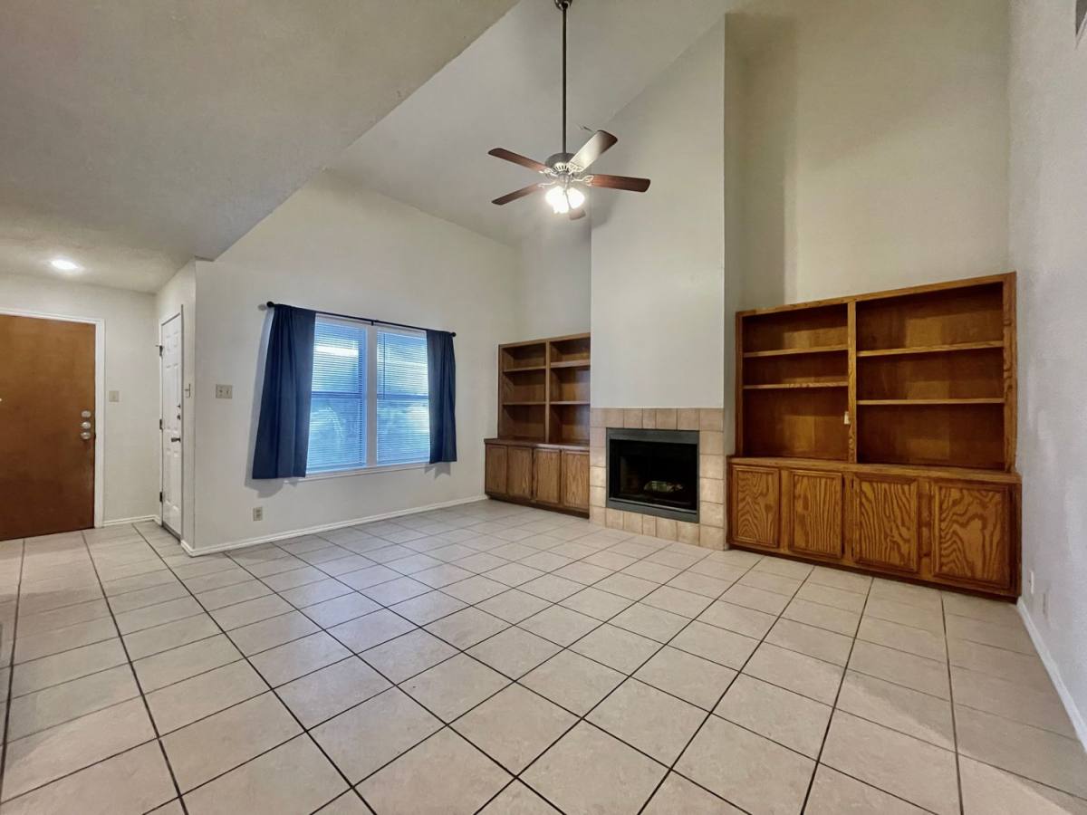 Townhouse for rent at 1303 Conway Dr, San Marcos, TX 78666