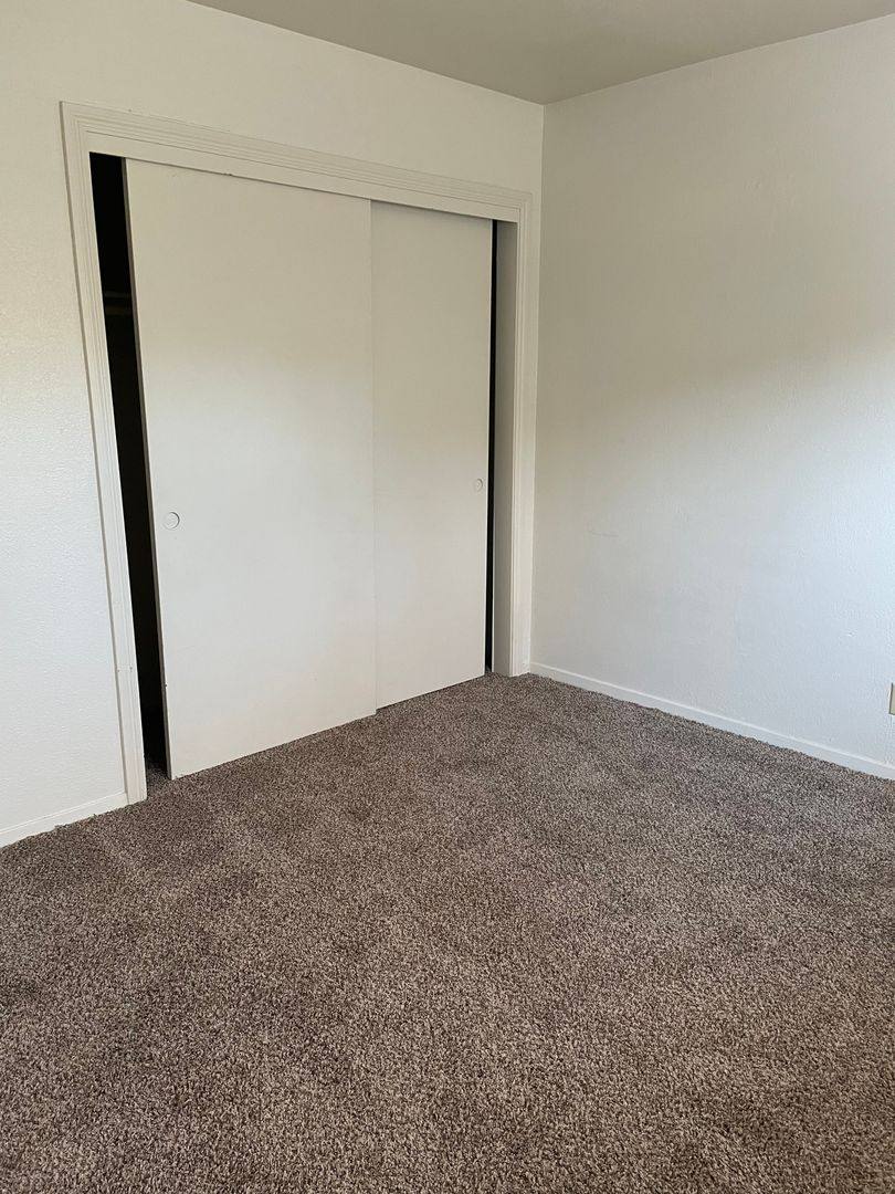 Apartment for rent at 1106 Layton Rd, Redding, CA 96002