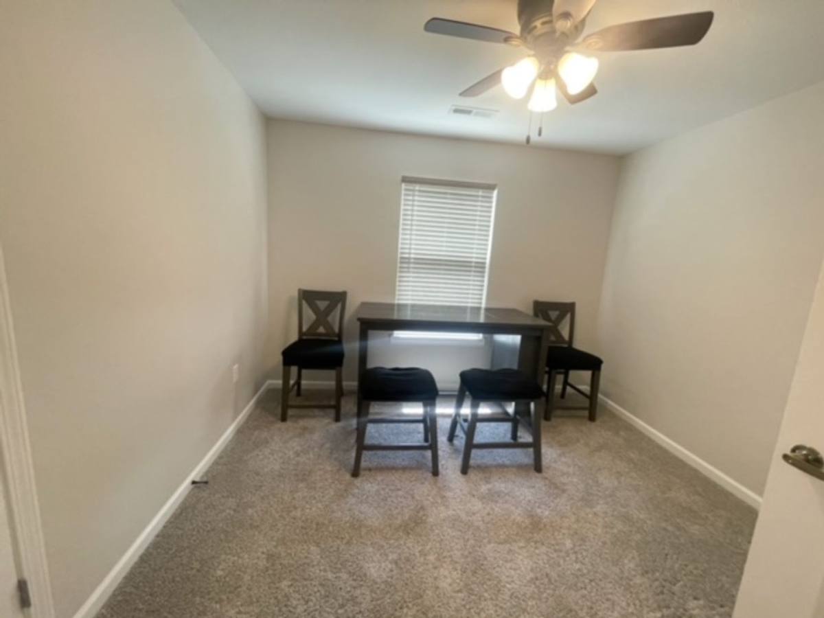 House for rent at 611 Wildoak Place, Manhattan, KS 66503