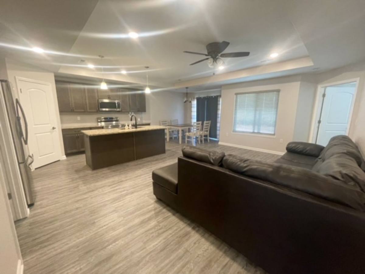 House for rent at 611 Wildoak Place, Manhattan, KS 66503