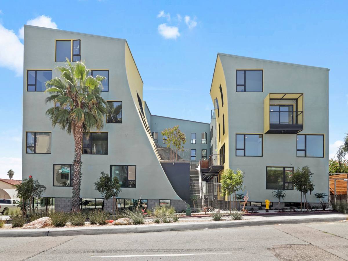 Apartment for rent at 2441 University Ave, San Diego, CA 92104