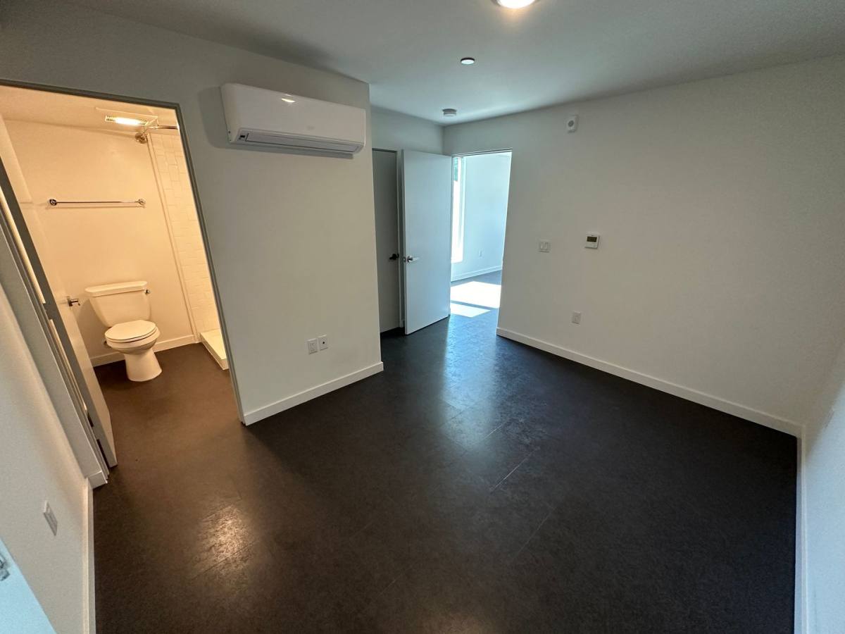 Apartment for rent at 2441 University Ave, San Diego, CA 92104