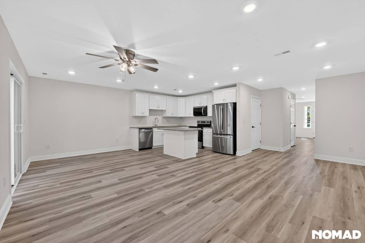 Townhouse for rent at 15824 S J Lawrence Rd, Charlotte, NC 28273