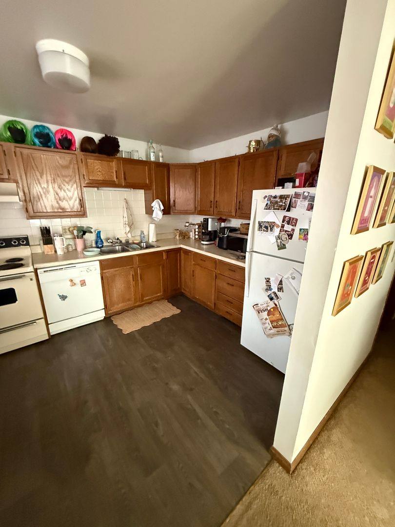 Apartment for rent at 1214 Vattier St, Manhattan, KS 66502