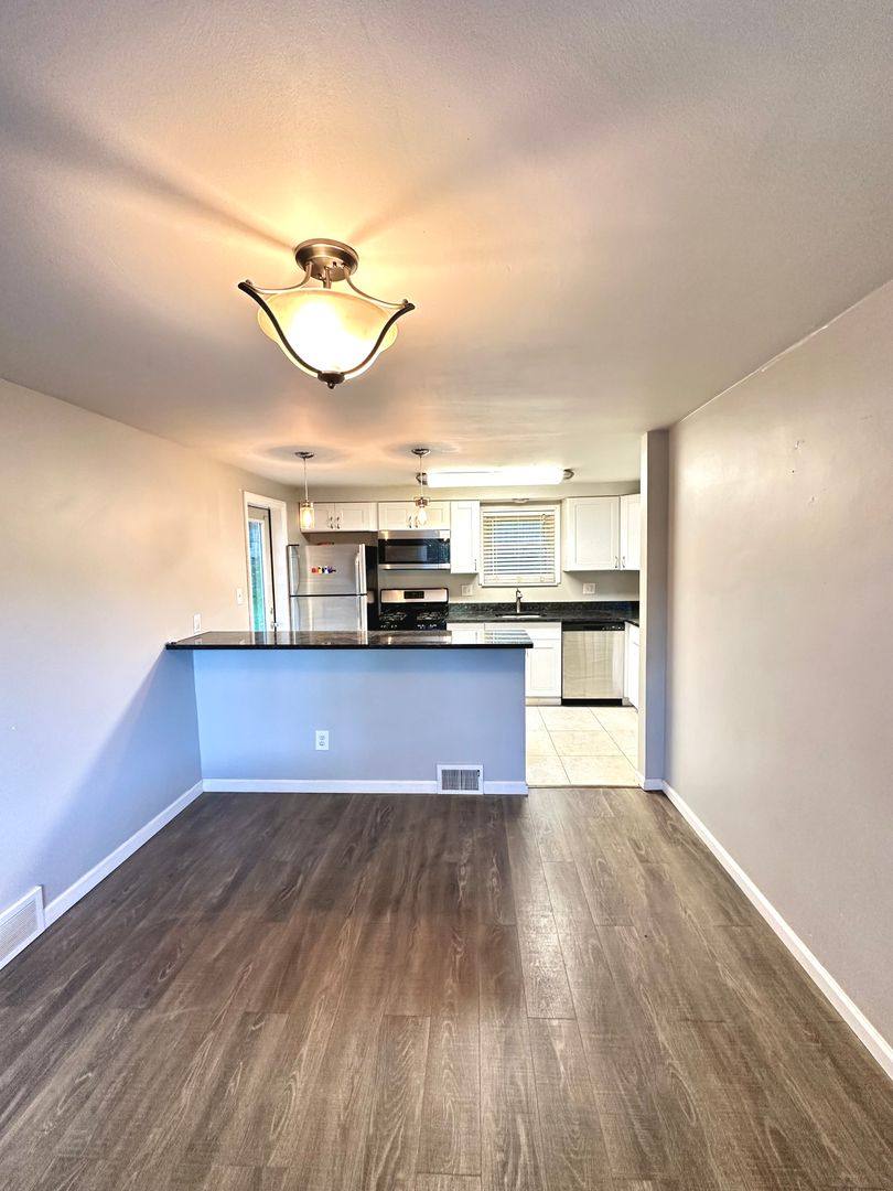 House for rent at 481 Filmore Rd, Pittsburgh, PA 15221