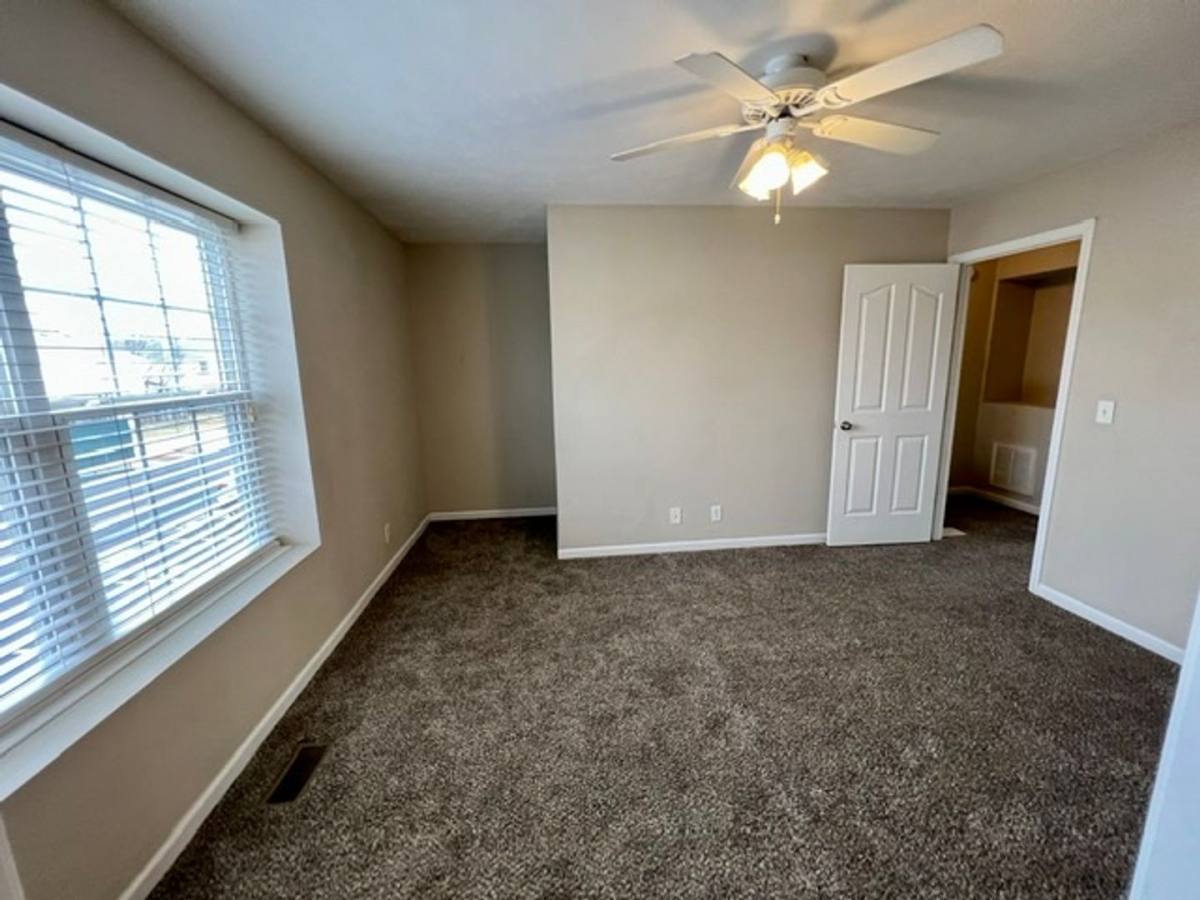 Townhouse for rent at 417 Shoshone Place, Murfreesboro, TN 37128