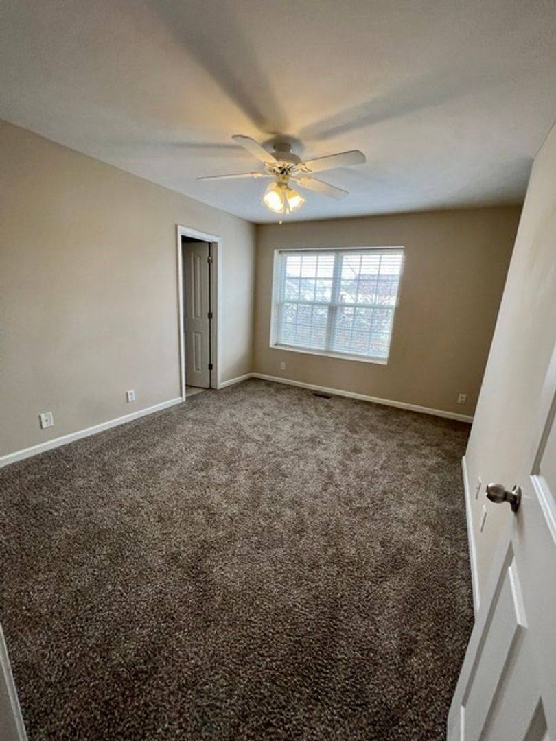 Townhouse for rent at 417 Shoshone Place, Murfreesboro, TN 37128