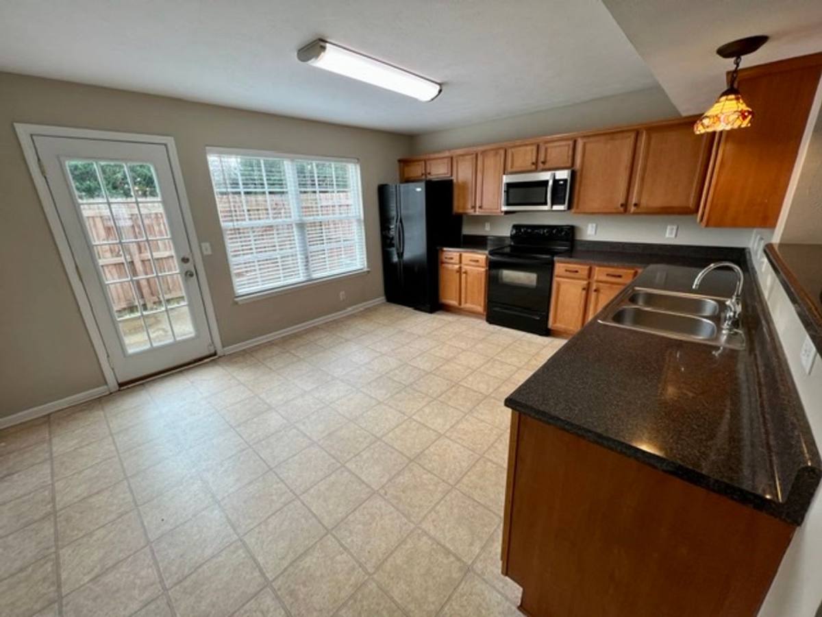 Townhouse for rent at 417 Shoshone Place, Murfreesboro, TN 37128
