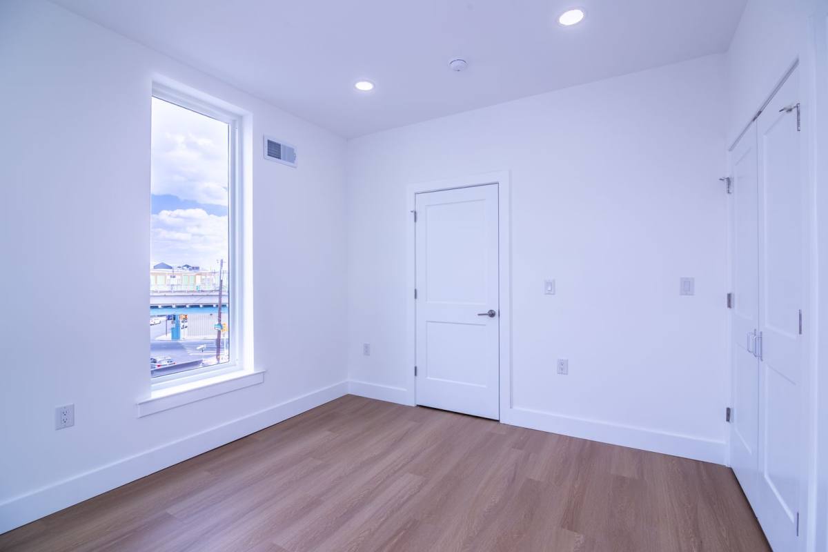 Apartment for rent at 137 E Cumberland St #B, Philadelphia, PA 19125