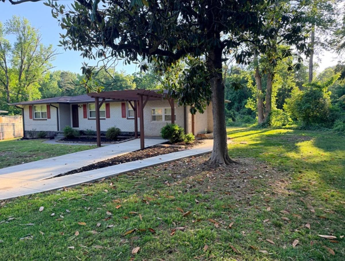 House for rent at 3567 Brookfield Lane, Decatur, GA 30032