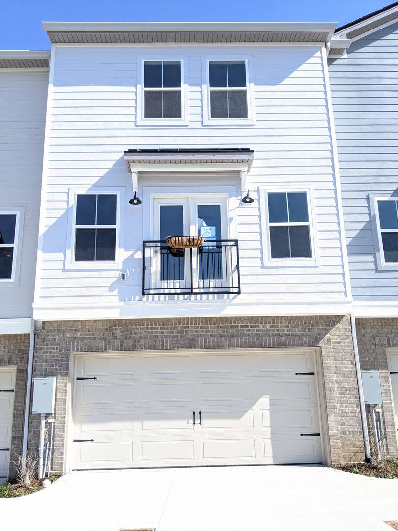 Townhouse for rent at 2110 Rocky Fork Rd, Nolensville, TN 37135
