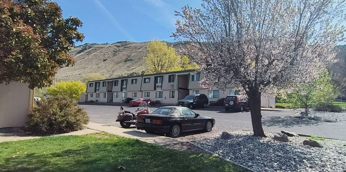Apartment for rent at 1201 River Dr, Coulee Dam, WA 99116