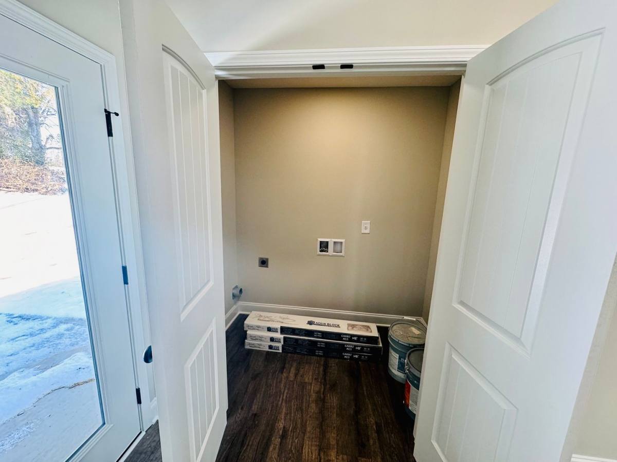 Townhouse for rent at 113 W End Ave, Shelbyville, TN 37160