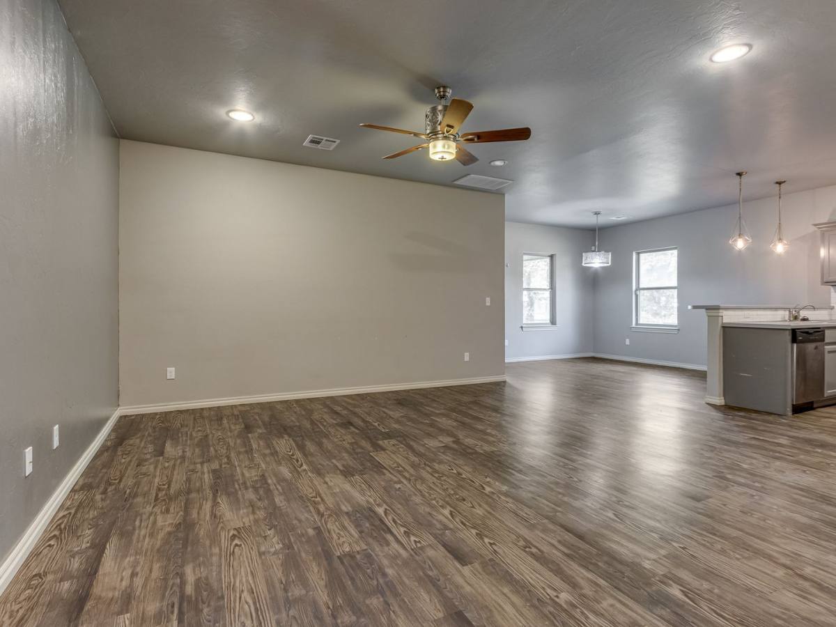 House for rent at 6304 NW 32nd St, Bethany, OK 73008