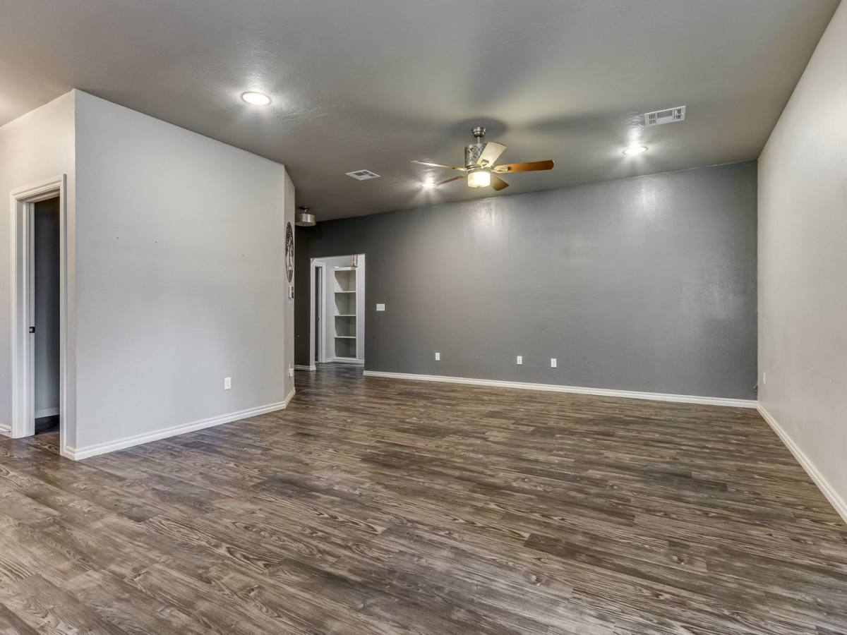 House for rent at 6304 NW 32nd St, Bethany, OK 73008