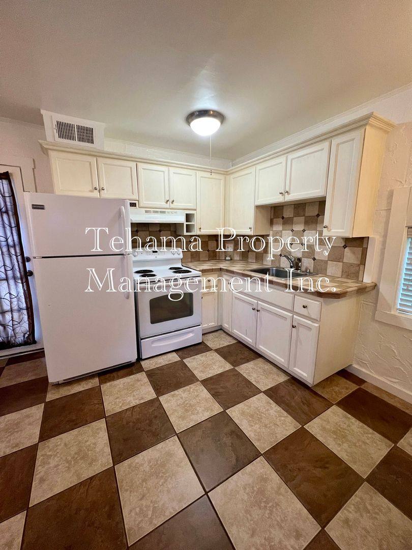Apartment for rent at 931 Rio St, Red Bluff, CA 96080