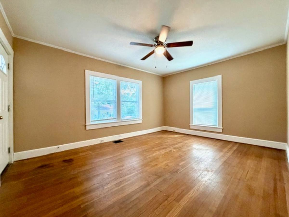 House for rent at 421 N E Ave, Kannapolis, NC 28081