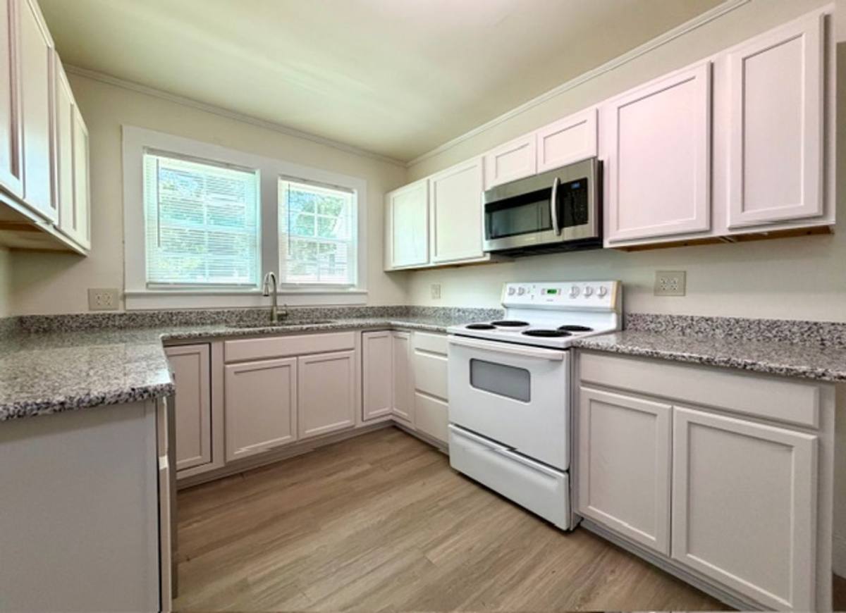 House for rent at 421 N E Ave, Kannapolis, NC 28081