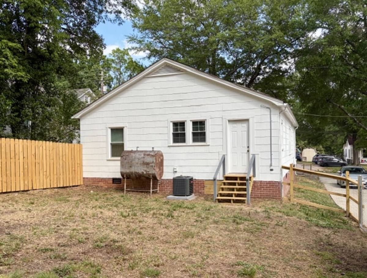 House for rent at 421 N E Ave, Kannapolis, NC 28081