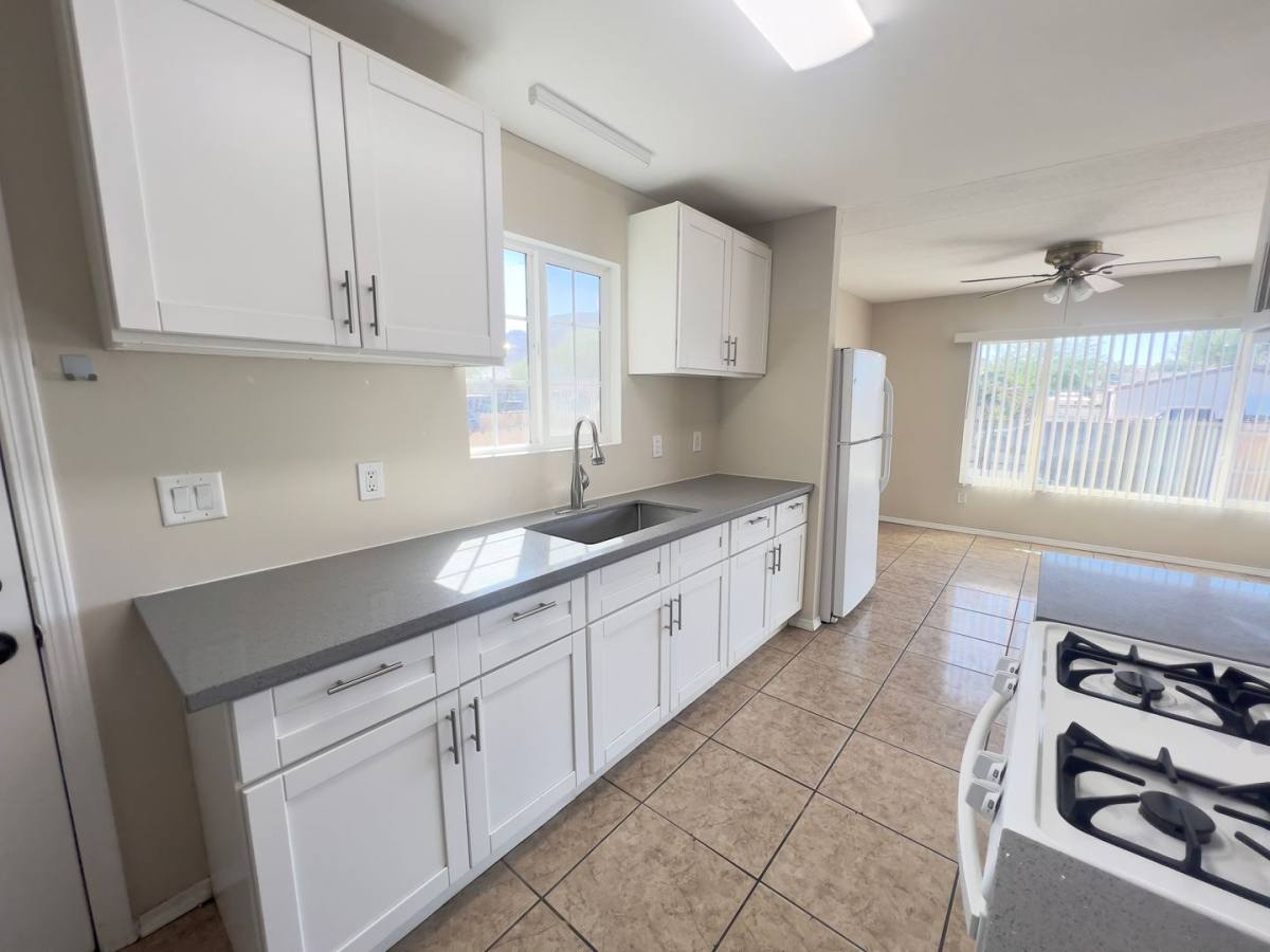 House for rent at 6060 Yellowstone Ave, Las Vegas, NV 89156