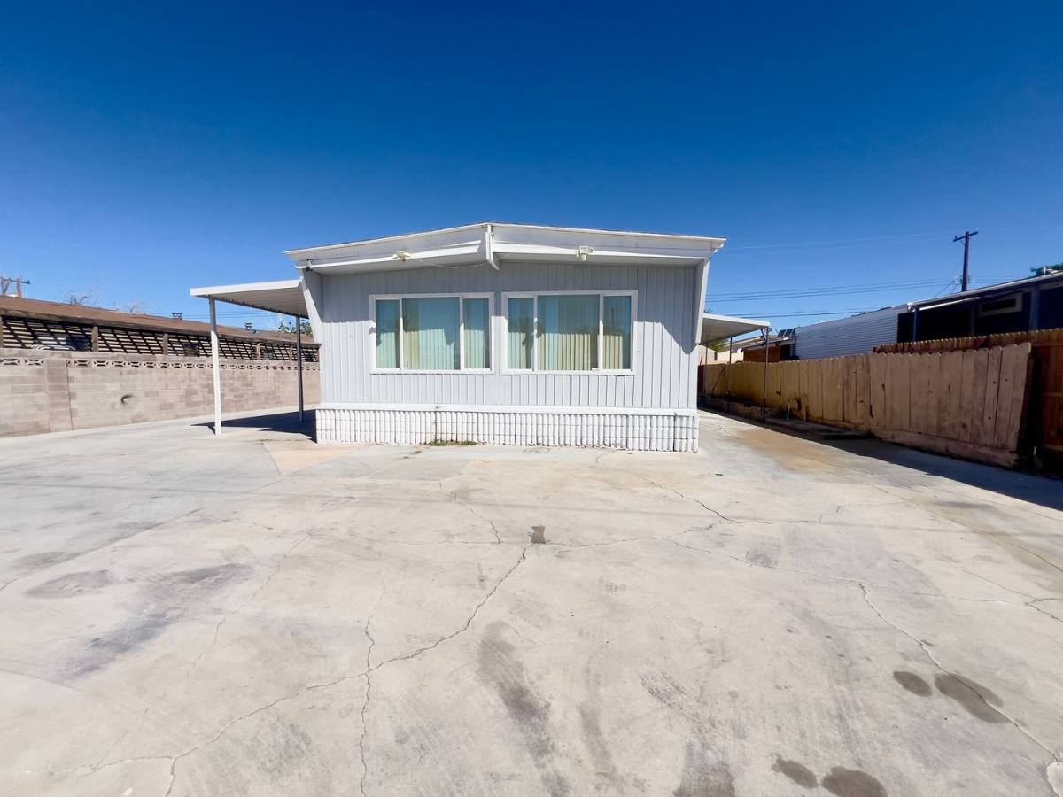 House for rent at 6060 Yellowstone Ave, Las Vegas, NV 89156