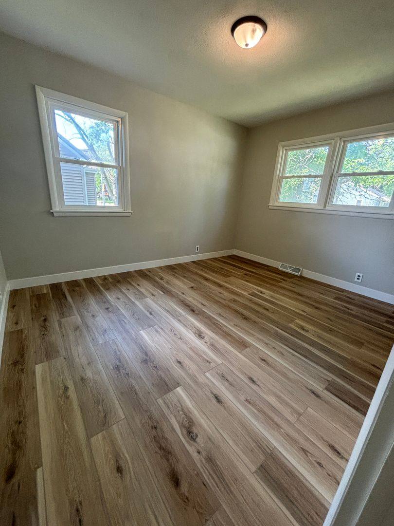 House for rent at 1651 W 11th St, Waterloo, IA 50701