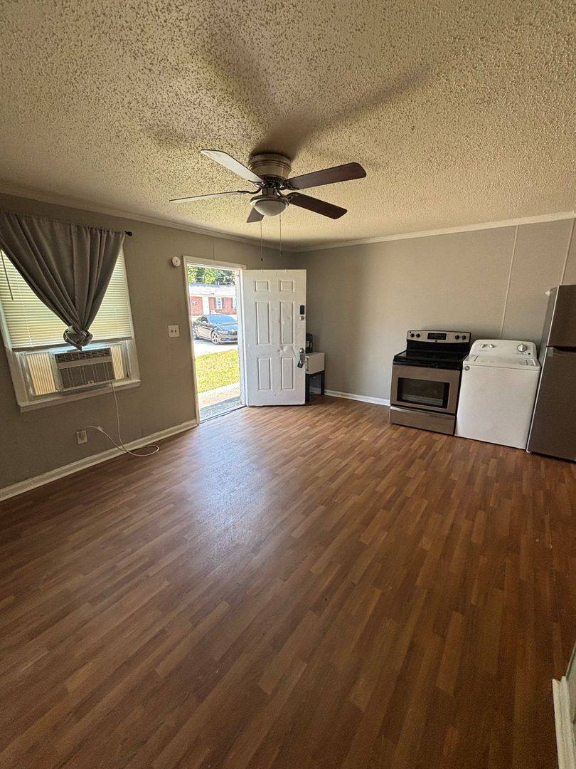 Apartment for rent at 320 Osceola St, Gastonia, NC 28054