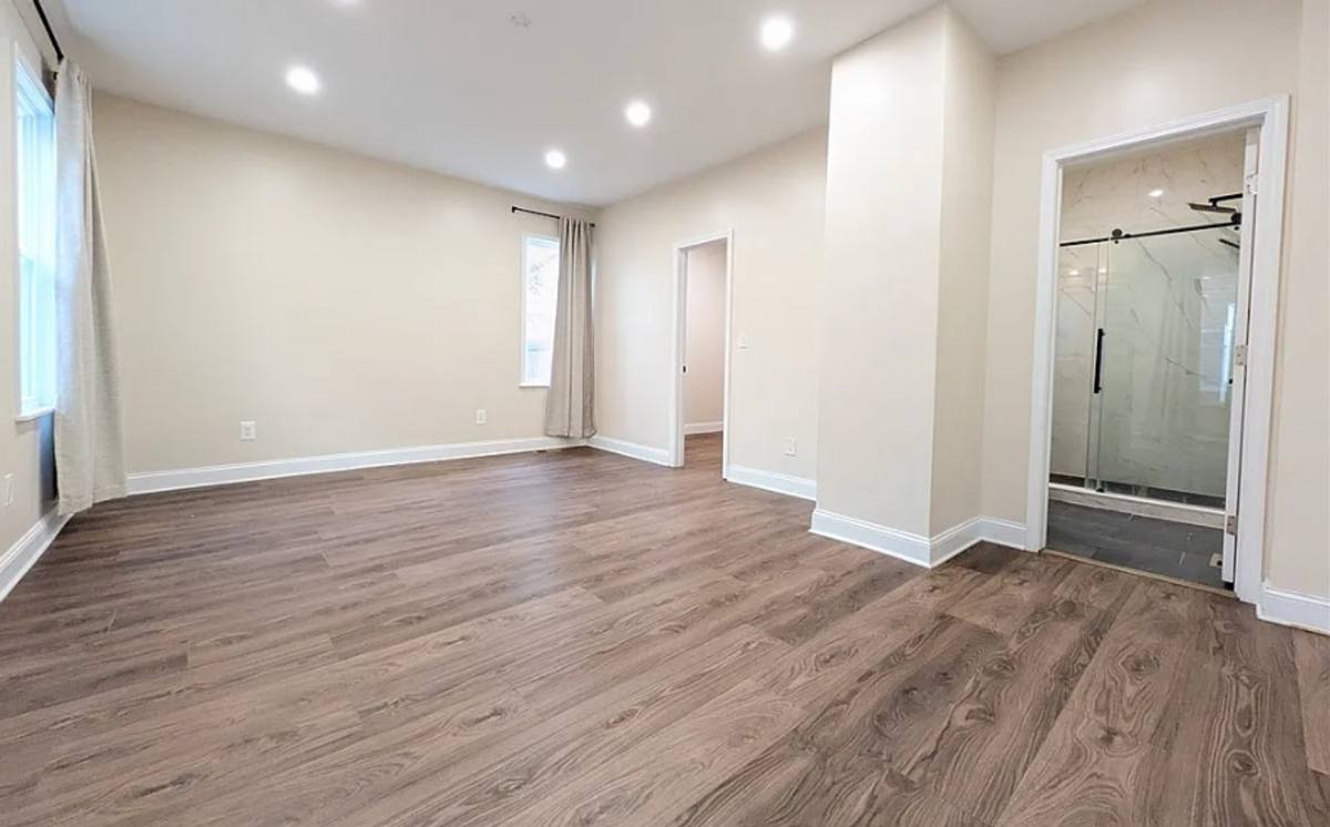 House for rent at 1911 Corning Ave, Cleveland, OH 44109