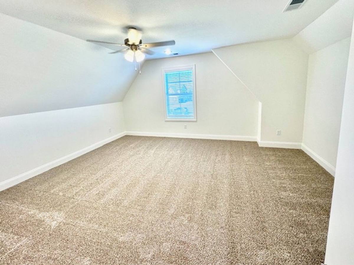 Apartment for rent at 5301 Douglas Dr, Olive Branch, MS 38654