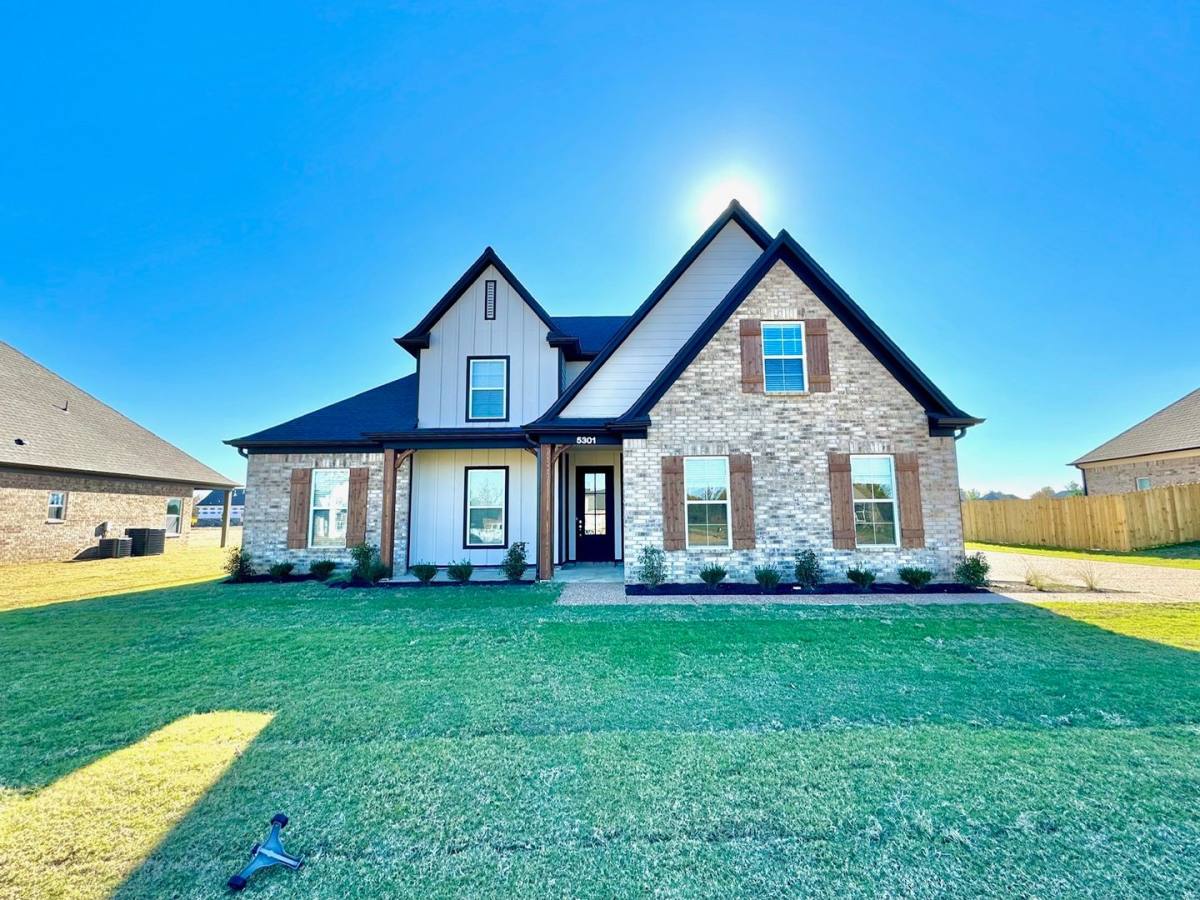 Apartment for rent at 5301 Douglas Dr, Olive Branch, MS 38654