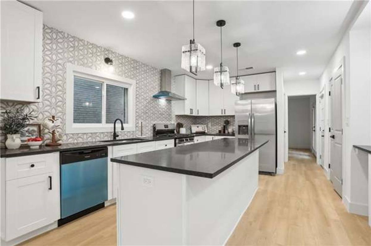 House for rent at 1758 Emerald Ave SW, Atlanta, GA 30310