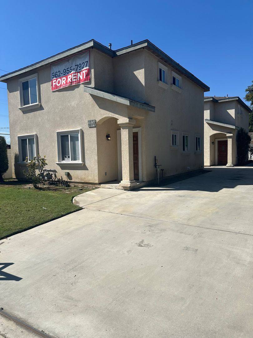 Apartment for rent at 1470 - 1472 E, Los Angeles, CA 90011
