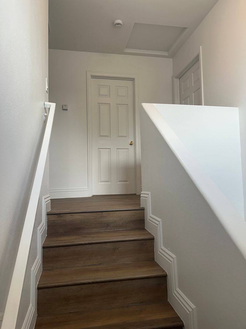 Apartment for rent at 1470 - 1472 E, Los Angeles, CA 90011